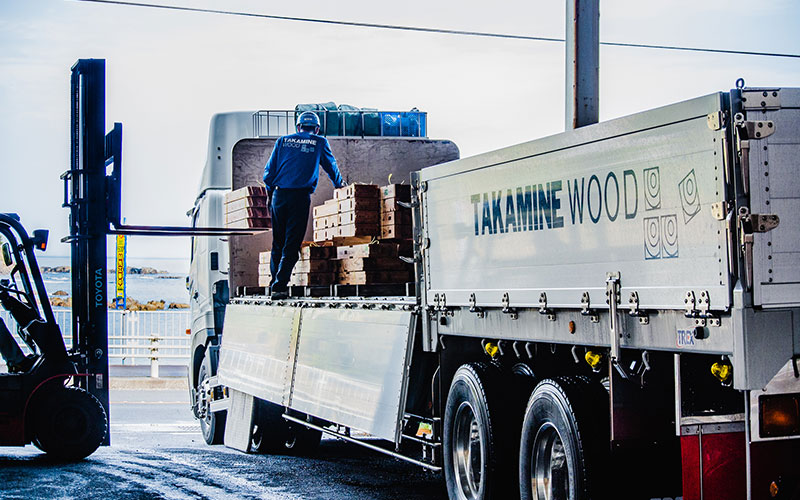 Loading trucks and shipping