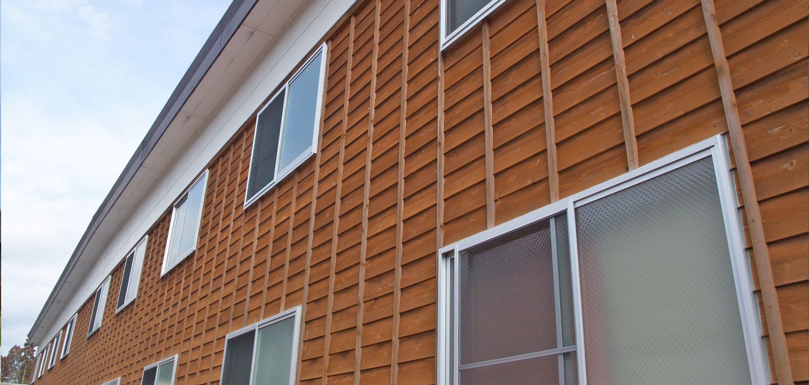 Installation example of Obi cedar exterior cladding
